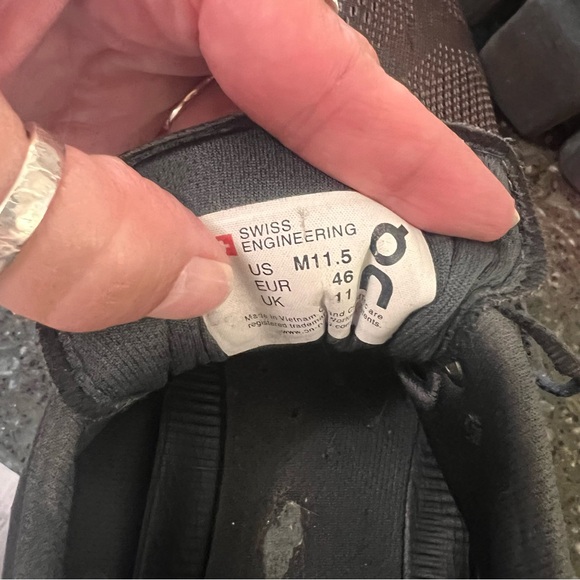 On Running On Cloud X Men's Black / Asphalt Running Athletic Walking Shoes - Picture 13 of 13